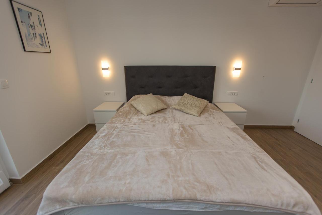 Casa Lidia - Modern & Spacious & Few Steps To Beach & Breathtaking View Zaton  Exterior foto